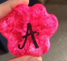 Load image into Gallery viewer, Large Resin Paw-Customizable